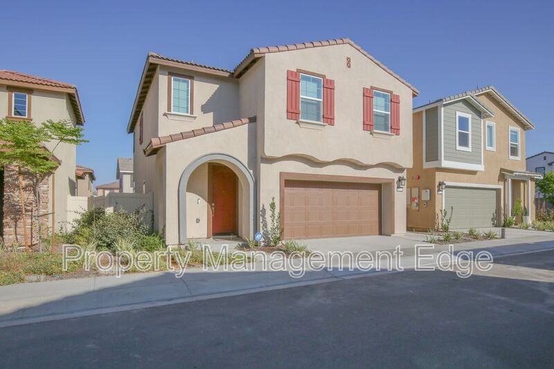 36644 Desert Tortoise Rd - Photo 3 of 23