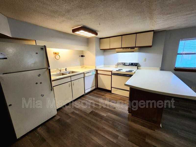 40 1/2 Wesley St Lowr - Photo 5 of 8