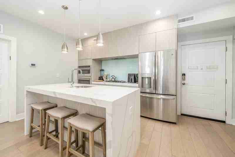 1405 Frankford Ave #402 - Photo 6 of 32