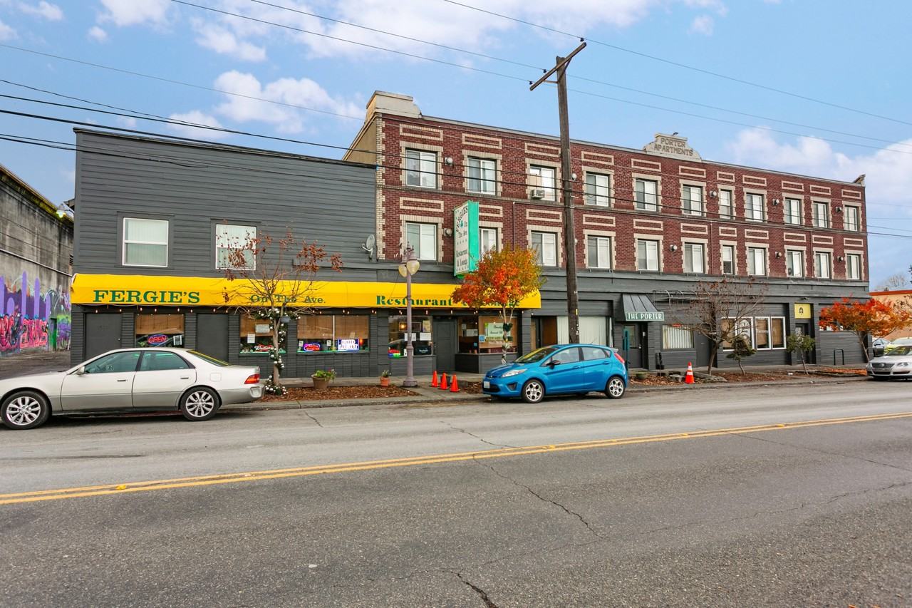 3502 McKinley Avenue - Photo 2 of 6