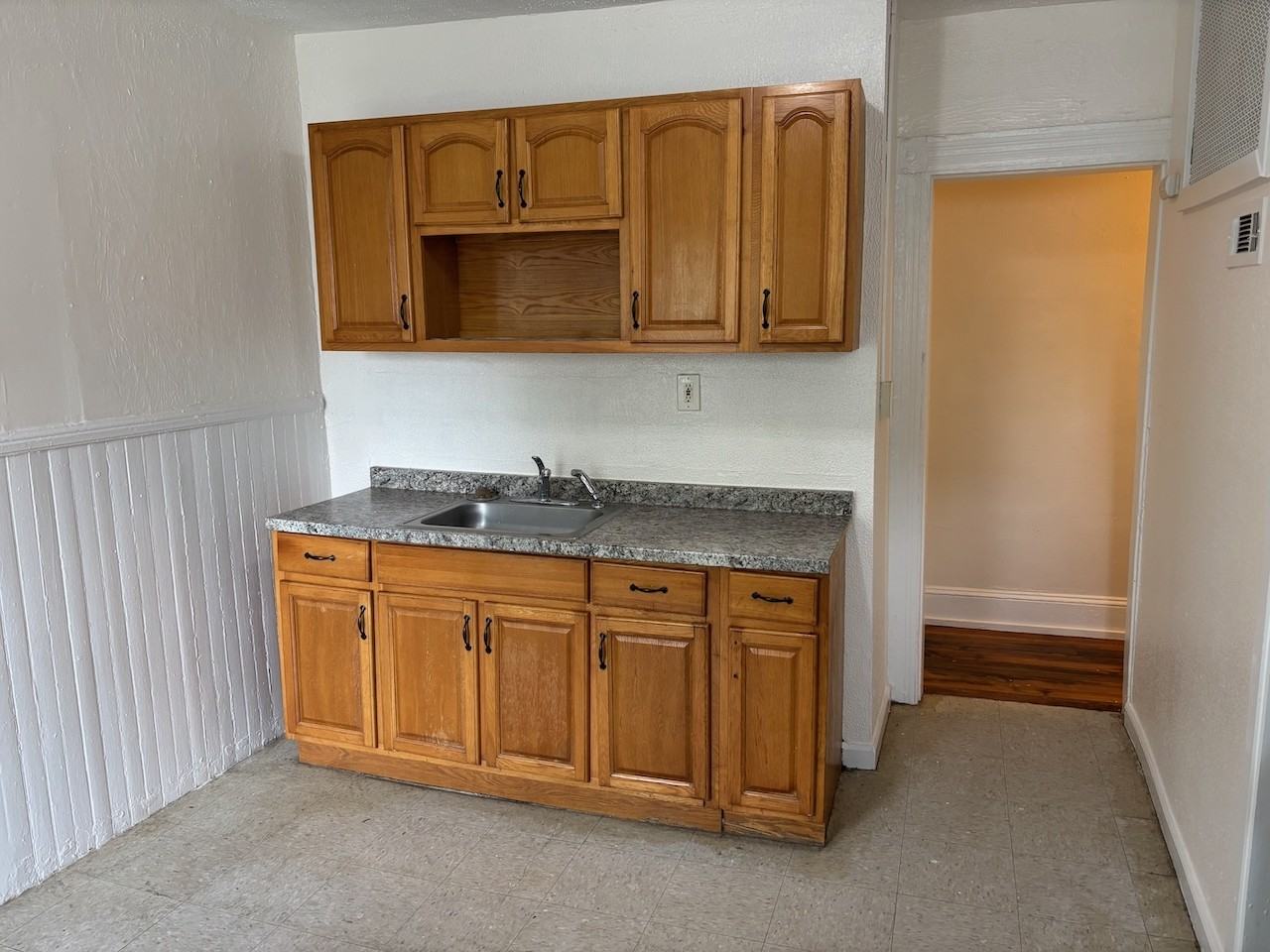 114/120 Rennell St - Photo 2 of 11