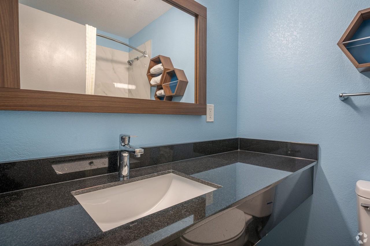 The Studios At Channelview - Photo 5 of 5