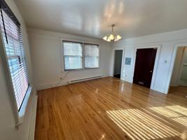 featured image of 219 W Callender St