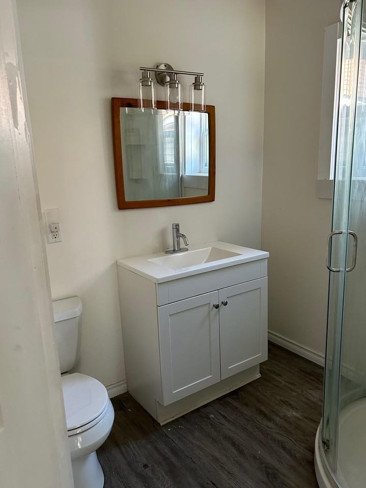 100 Neeve Street - Photo 4 of 9