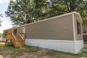 featured image of 1754 Zion Rd