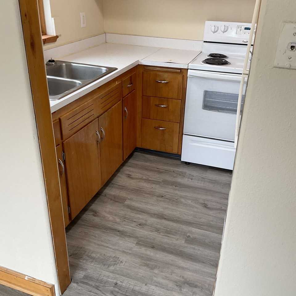 Sundquist Apartments - Photo 6 of 39