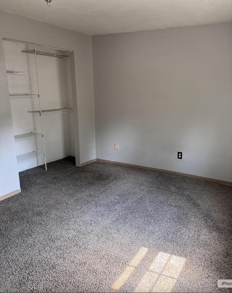 248 North Main Street - Photo 6 of 9