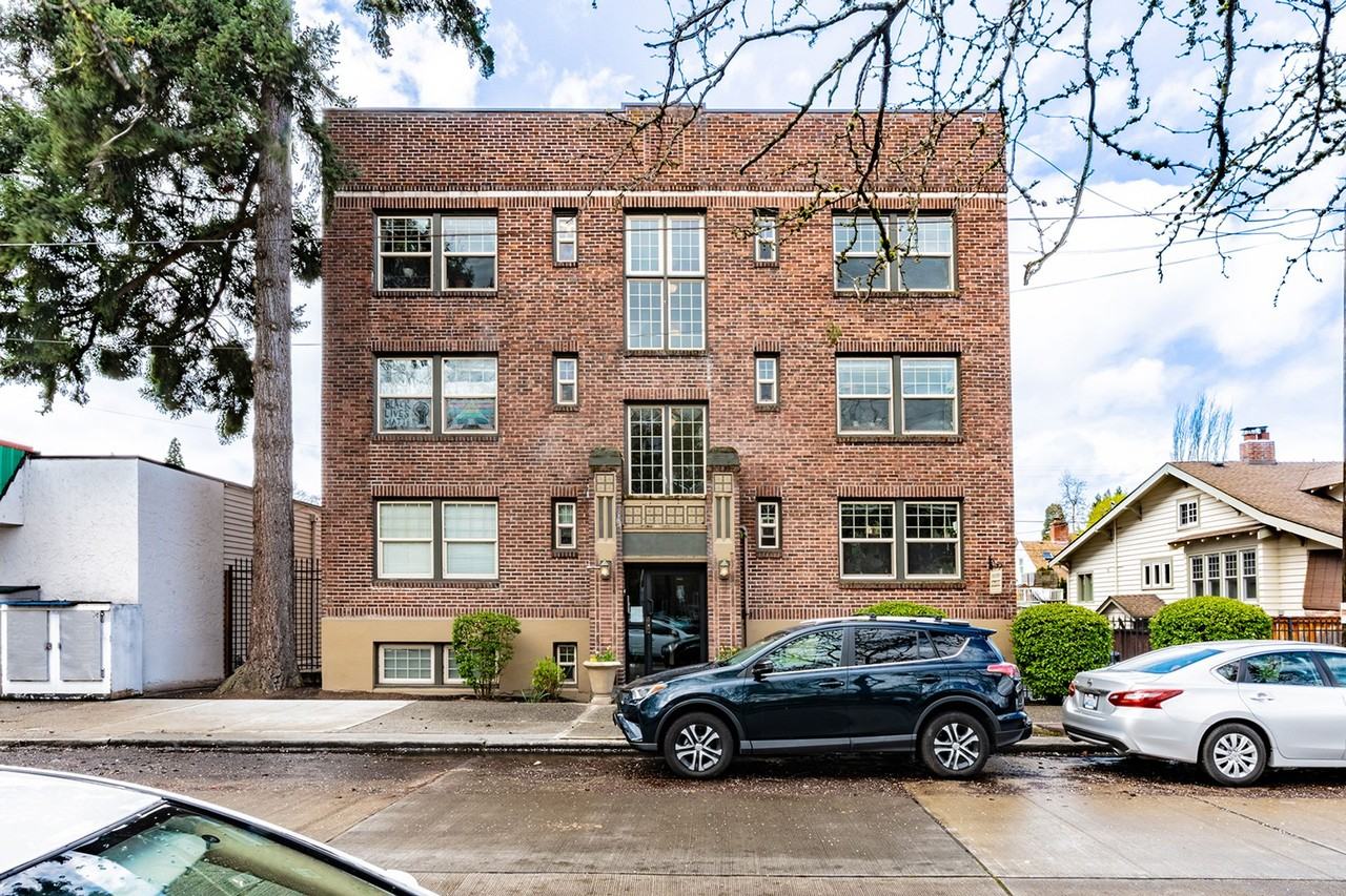 Loch Kelden - Photo 2 of 10