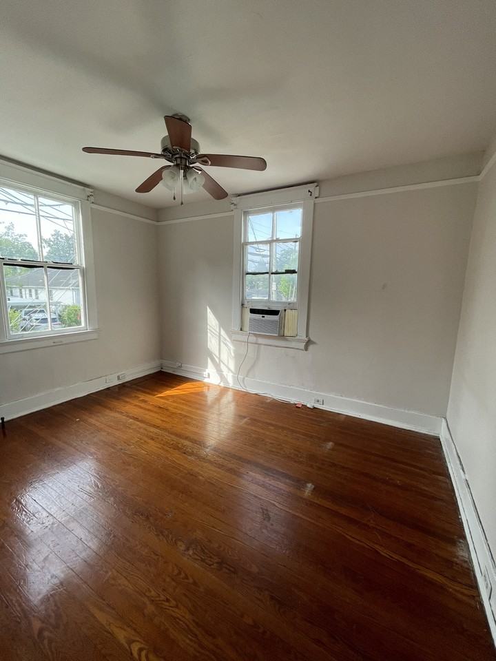 7800 St Charles Ave. - Photo 6 of 26