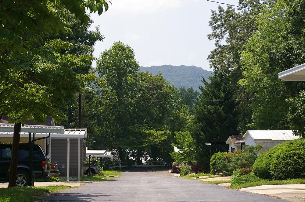 103 Stardust Dr - Photo 6 of 15