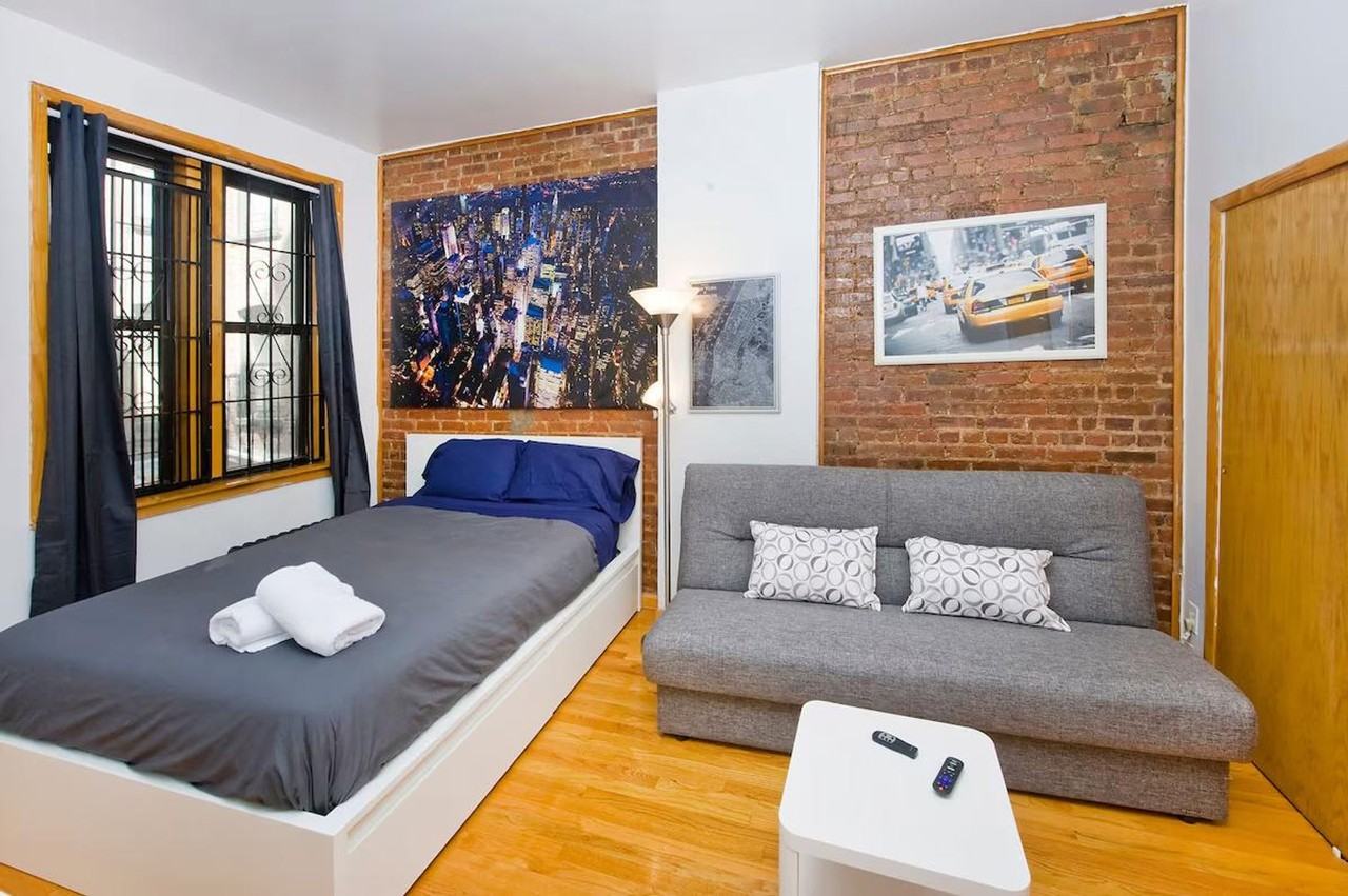 135 E 94th St #1032057P - Photo 3 of 20