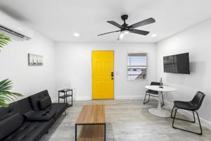 featured image of 1882 Lake St