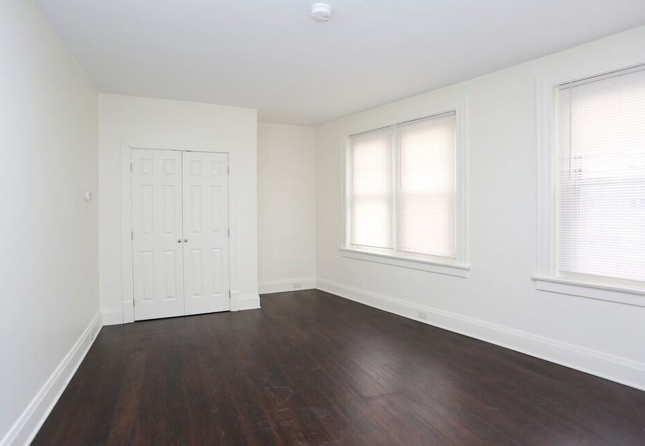 567 Delaware Avenue ##3 - Photo 3 of 10