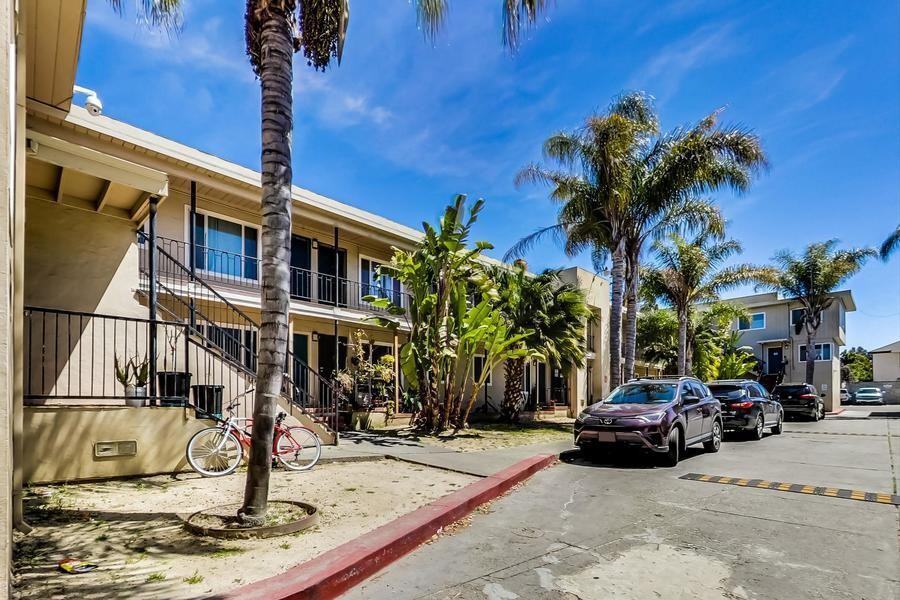 1732-1744 27th Avenue - Photo 3 of 17