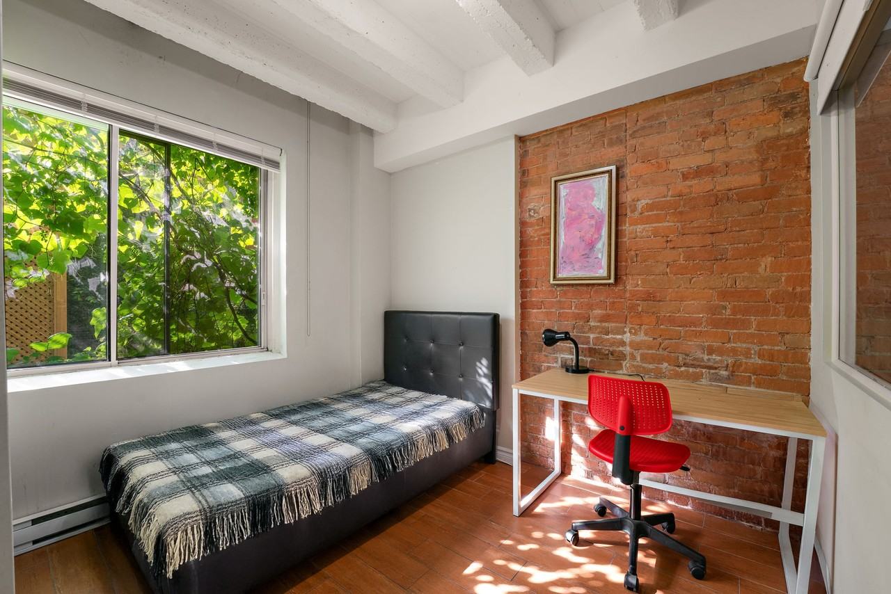 3530 Rue Durocher #5B
