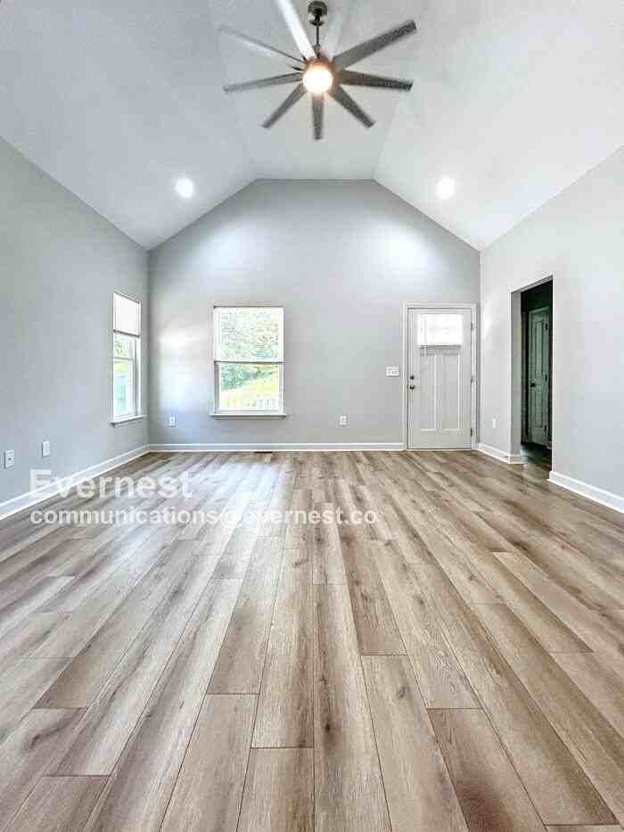 700 North Carolina 161 - Photo 3 of 16