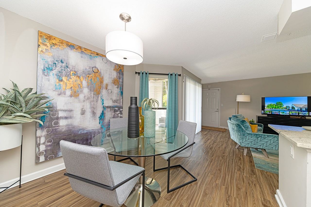 The Taylor at 502 - Photo 4 of 50