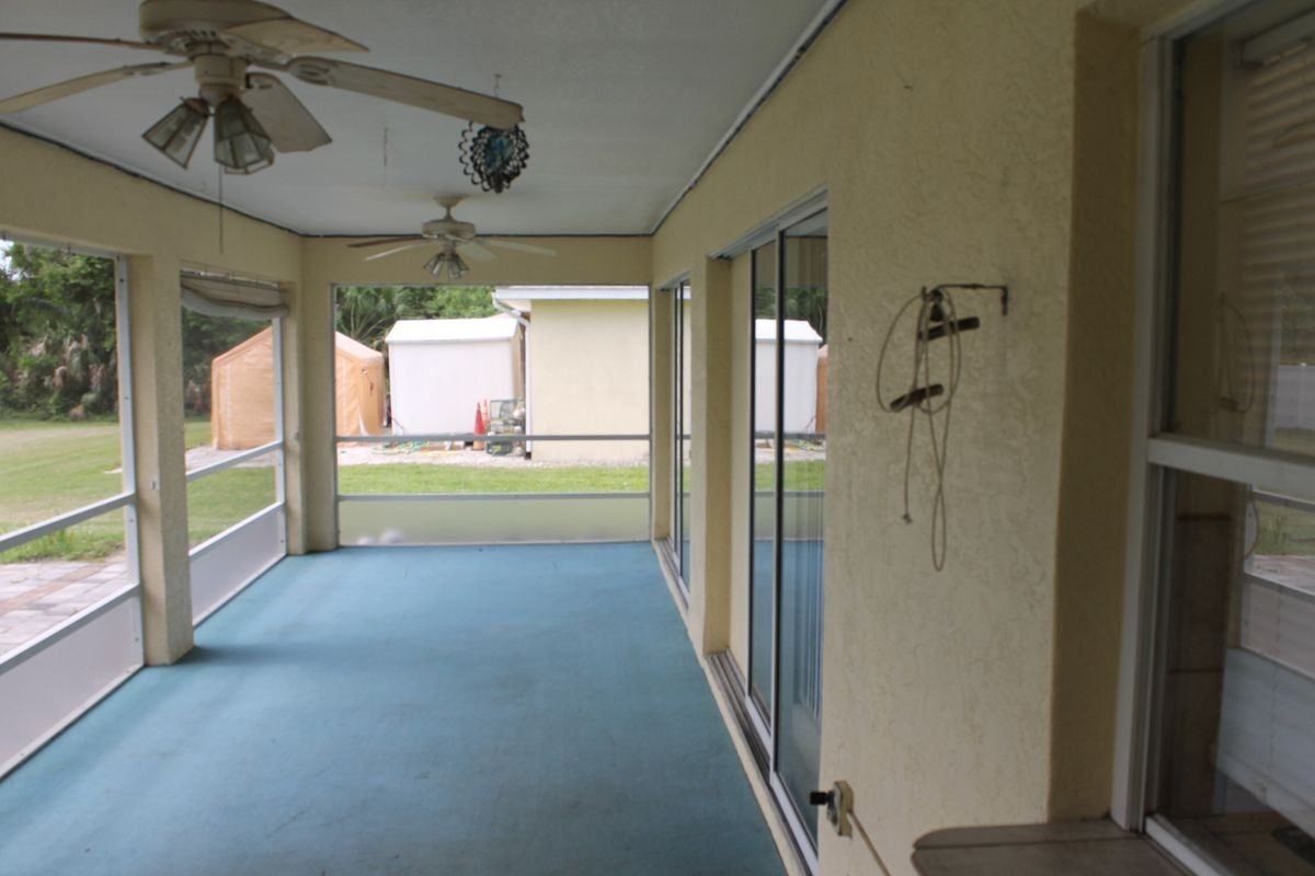 1114 Presque Isle Dr - Photo 3 of 9