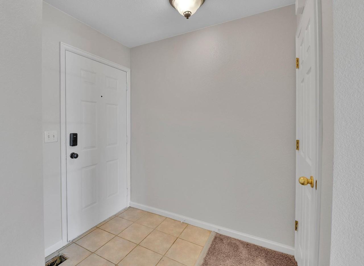 1308 S Danube Way Unit 105 - Photo 7 of 20