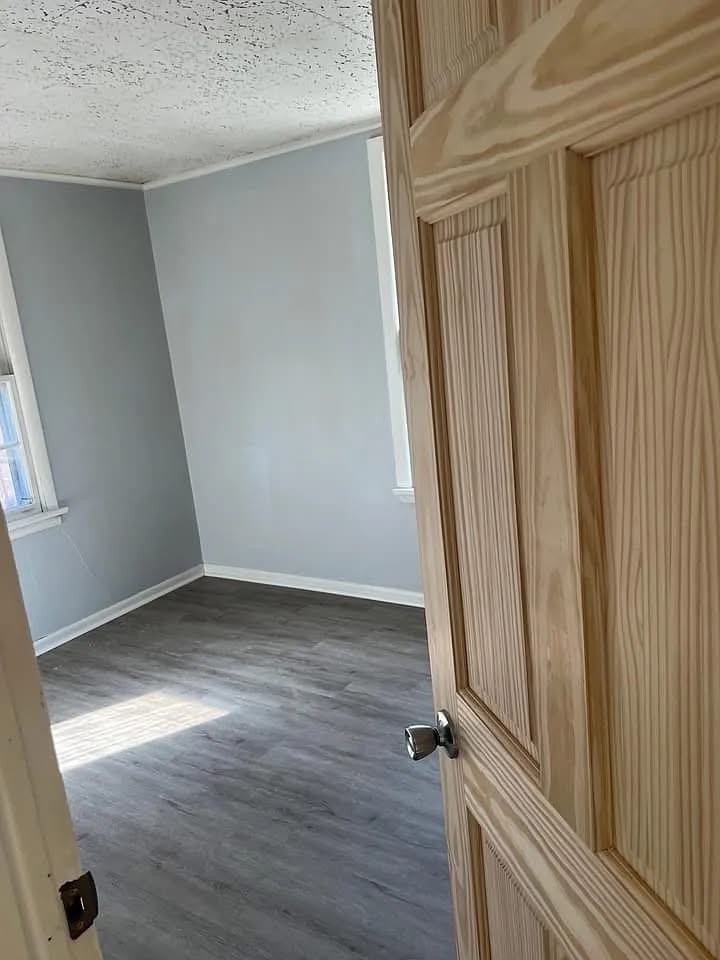 428 South Perry Street - Photo 3 of 3