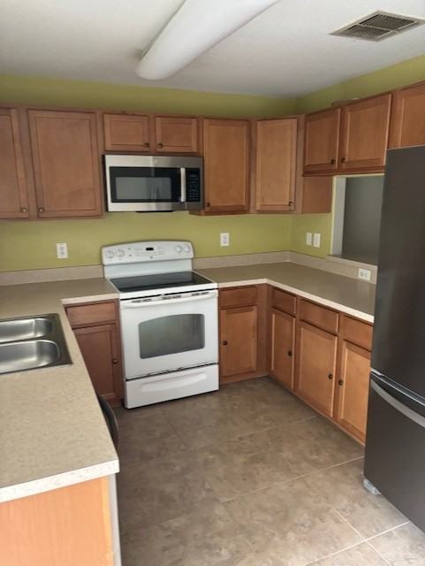 5481 Limestone Ln #5481 - Photo 2 of 17