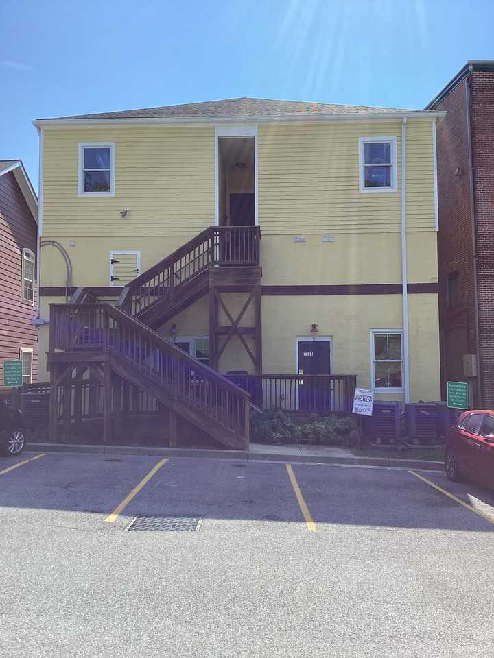 7556 Main St #2 - Photo 2 of 11