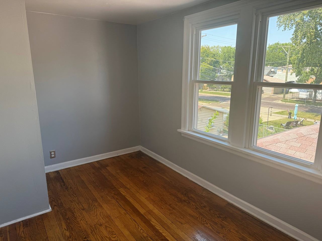 1107 Hannah Ave #2 - Photo 2 of 7