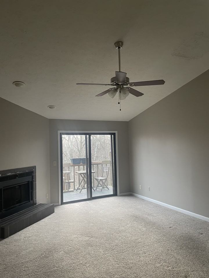 6050 Boymel Dr #1304 - Photo 3 of 7