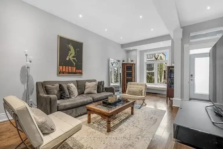 204 Macpherson Ave - Photo 2 of 23