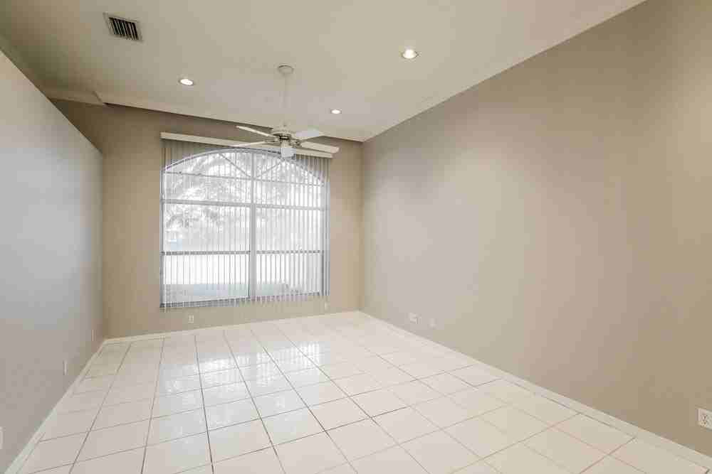 7354 Michigan Isle Road - Photo 4 of 17