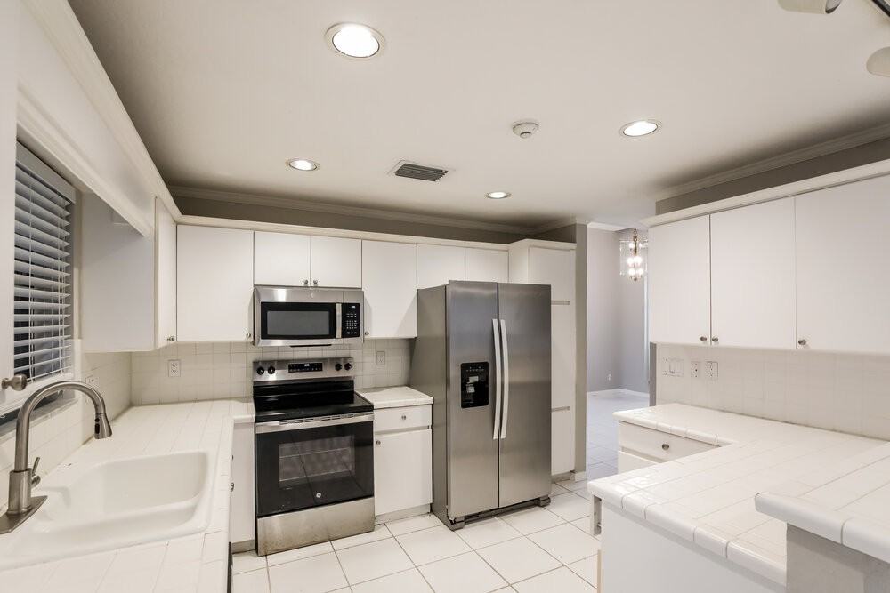 7354 Michigan Isle Road - Photo 7 of 17