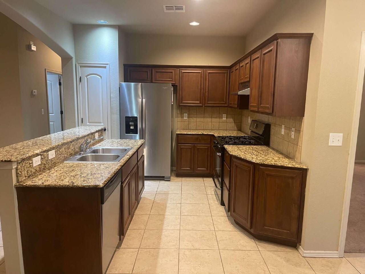 4713 S 181st East Ave - Photo 7 of 17