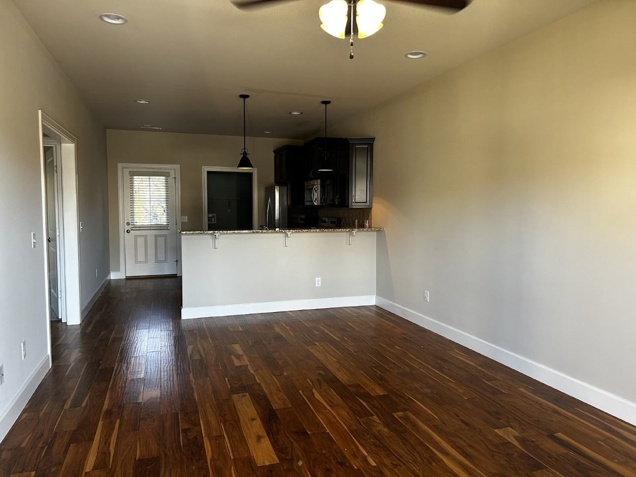 658 Cooper Sq - Photo 2 of 9