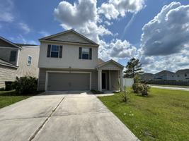 featured image of 250 Bender St