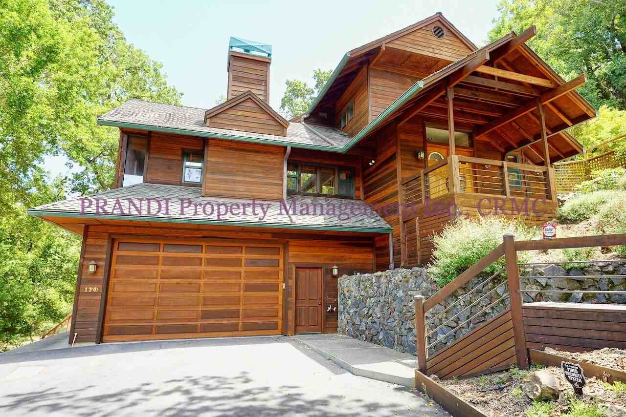 170 Crane Dr - Photo 2 of 36