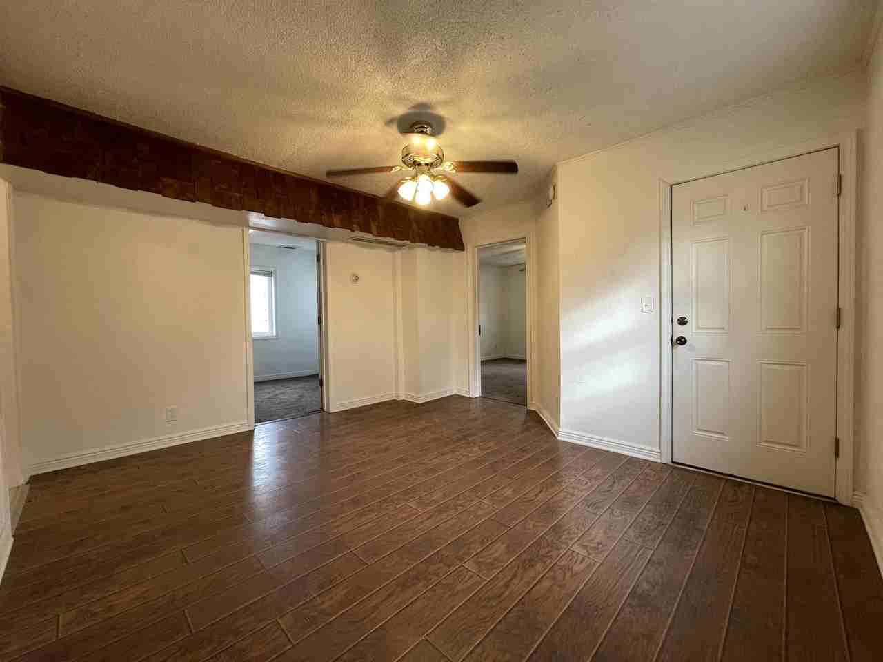 1716 5th St Ne #2 - Photo 6 of 22