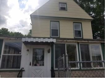 7 West St - Photo 2 of 11