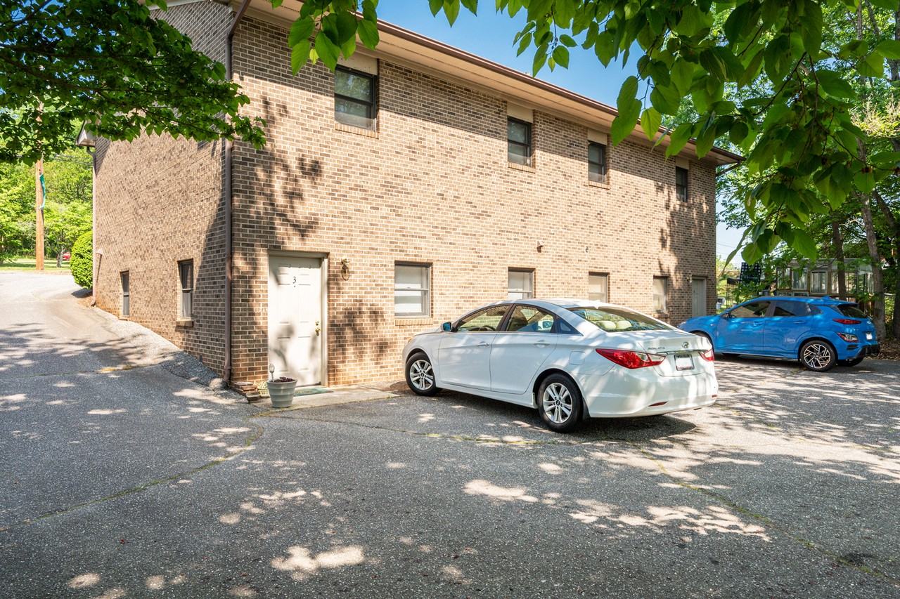 505 W Main St #3 - Photo 6 of 13