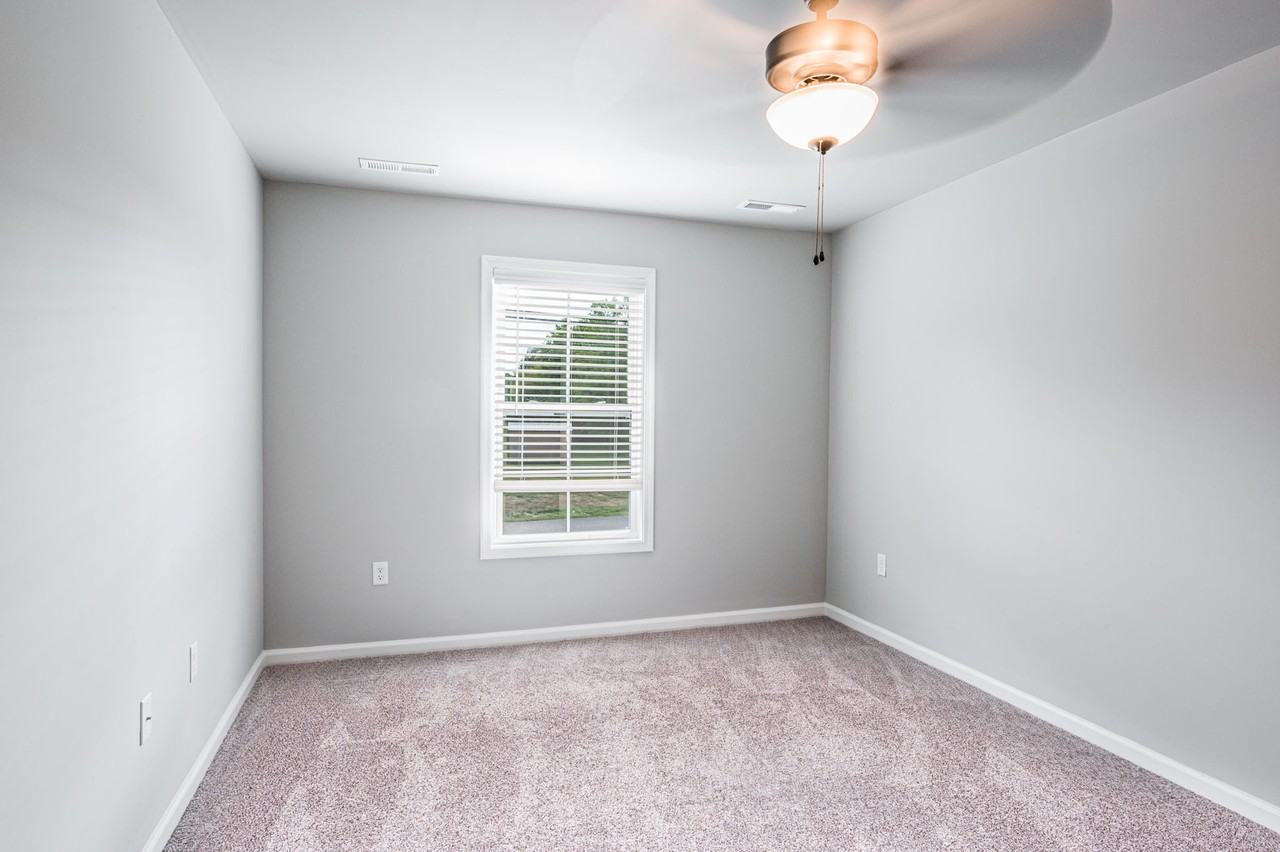 249 Whispering Hills Blvd - Photo 6 of 27