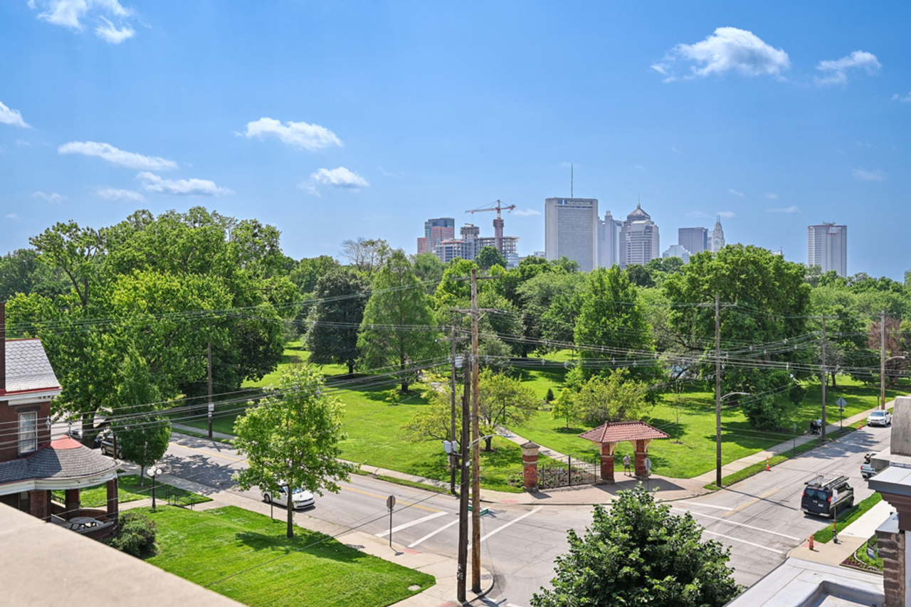 789 Dennison - Photo 7 of 44