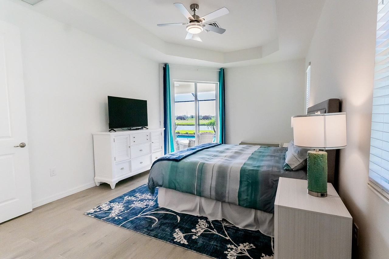5538 Useppa Dr - Photo 5 of 50
