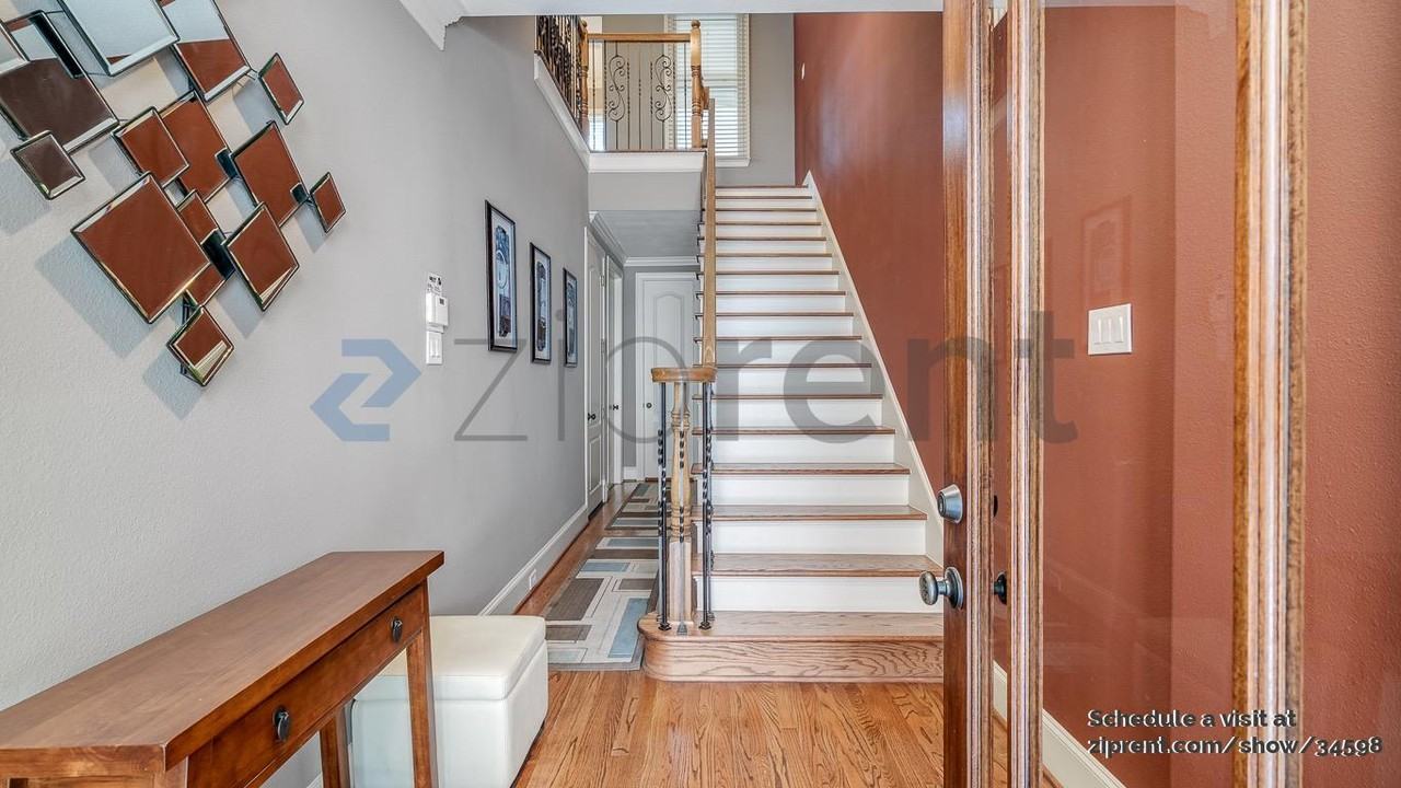 1216 Rosedale St - Photo 6 of 27