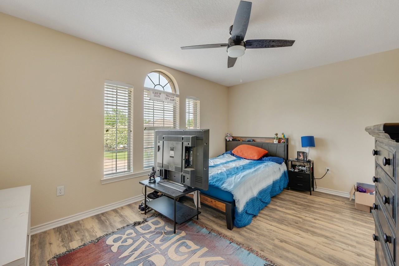 2310 Cornell Drive - Photo 7 of 11