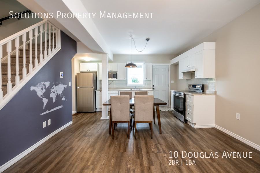 10 Douglas Ave - Photo 2 of 31