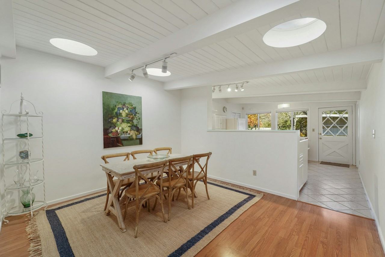 22 Arch Way - Photo 2 of 23