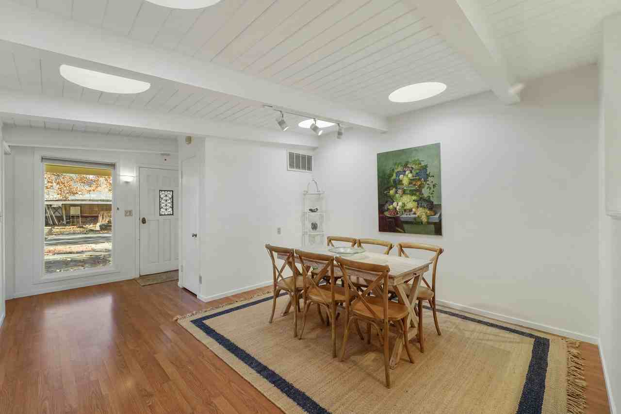 22 Arch Way - Photo 5 of 23