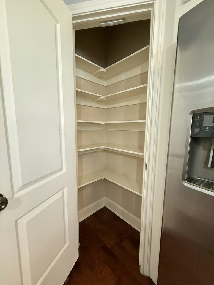 309 Felt Cir, Unit 1 - Photo 6 of 18