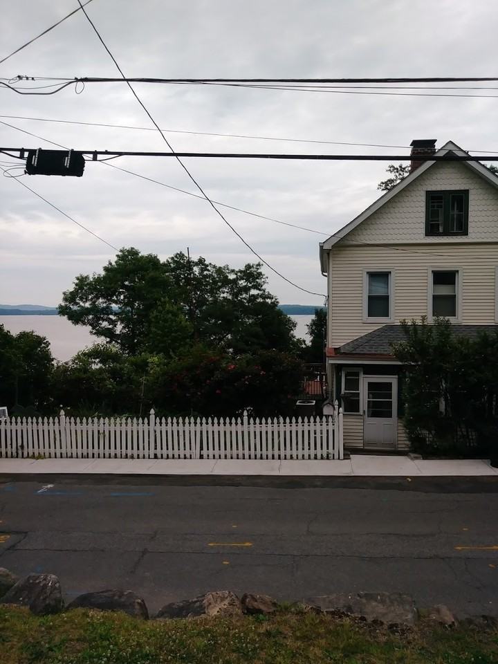 34 Riverside Avenue, Unit A - Photo 4 of 18