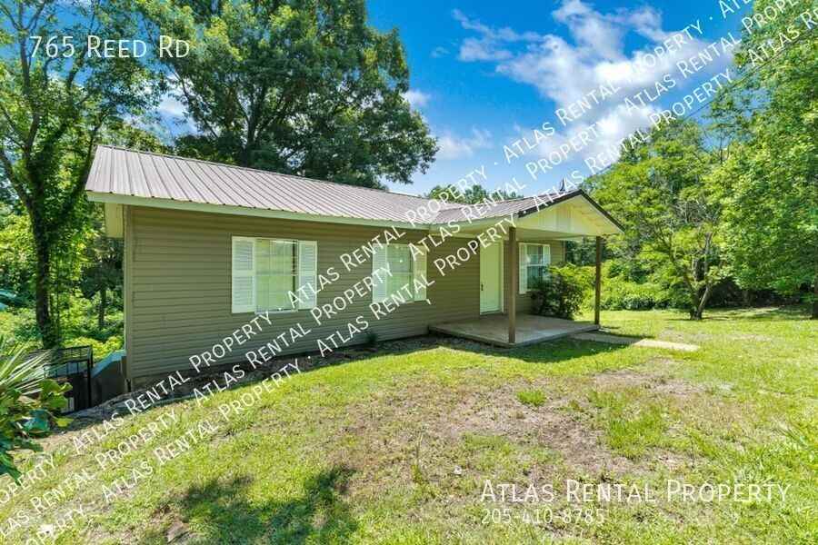 765 Reed Rd - Photo 2 of 31