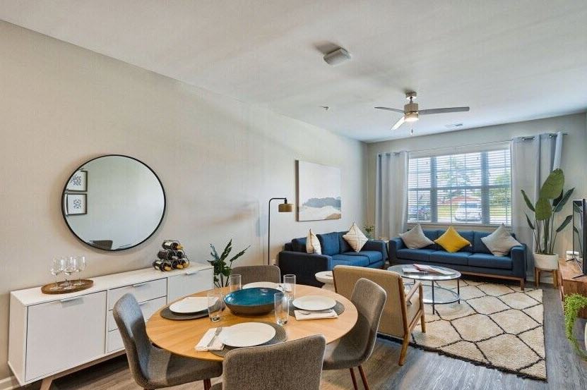 Village at Hunter's Run Apartments - Photo 6 of 14